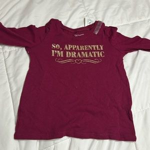 Burgundy toddler graphic tee !